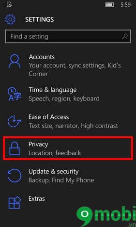 Làm cách nào để bật tính năng định vị trên điện thoại Lumia 520?