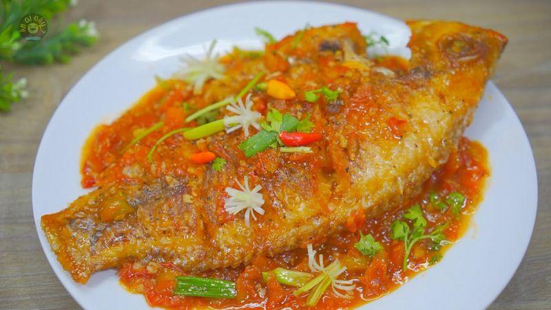 Chỉ cần 15 phút, bạn sẽ có ngay một đĩa cá diêu hồng sốt cà chua cực kỳ hấp dẫn.