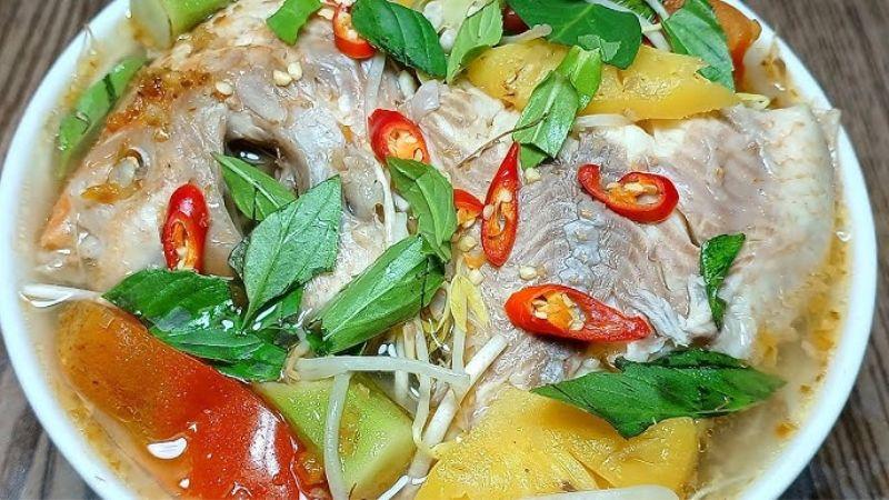 Khám phá cách chế biến canh chua cá diêu hồng dễ làm, bổ dưỡng, mang đậm hương vị miền Tây cho bữa cơm tối ngon miệng.