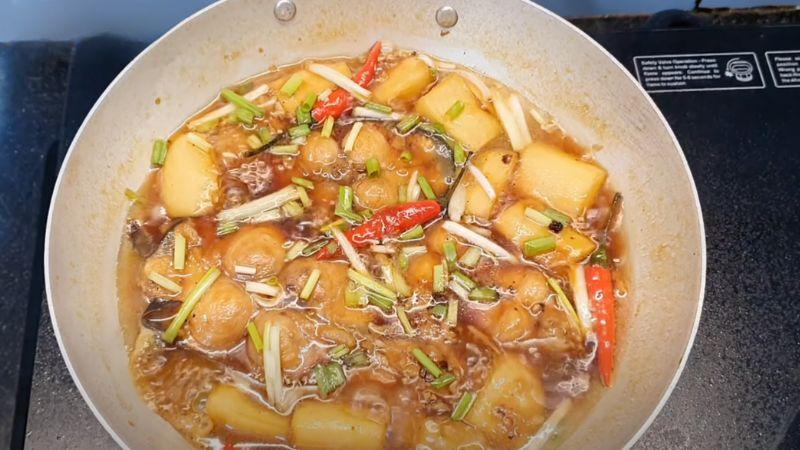 Khám phá công thức cá tra kho củ cải đơn giản, dễ làm và rất tốt cho sức khỏe.