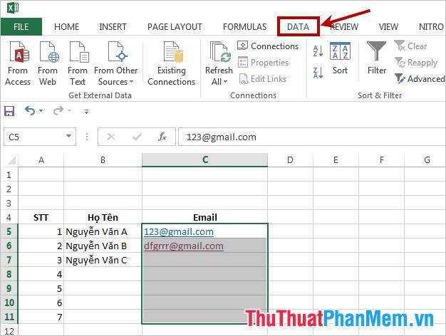 Cảnh báo về dữ liệu trùng lặp trong Excel - Hệ thống thông báo khi nhập dữ liệu trùng nhau.