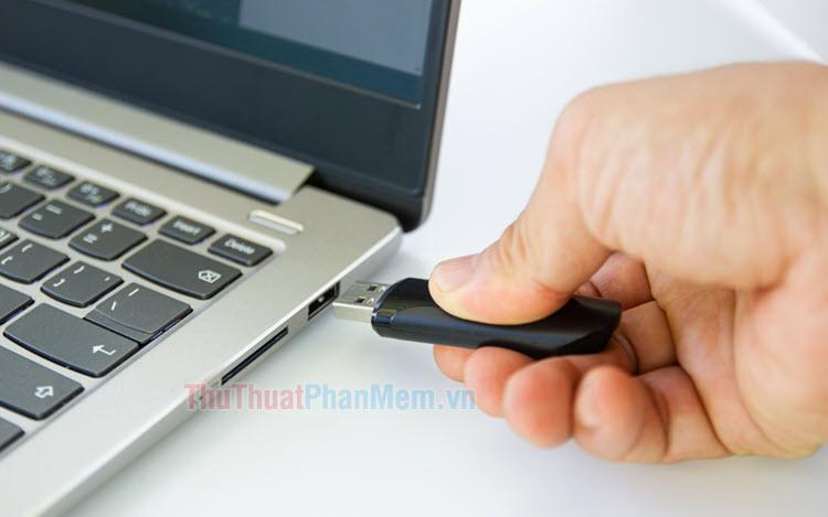 Hướng dẫn đơn giản cách chuyển file nhạc, video và hình ảnh vào USB, thẻ nhớ hoặc ổ cứng di động