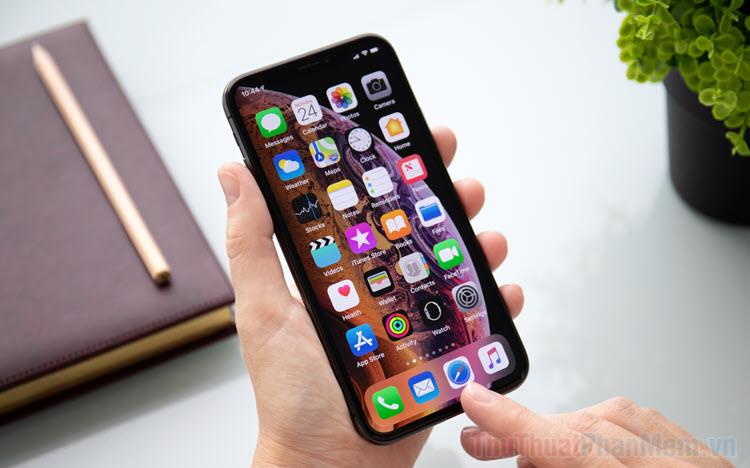 Bạn có biết file tải về trên iPhone được lưu trữ ở đâu không? Hãy cùng khám phá cách tìm kiếm file đã tải trên iPhone một cách dễ dàng.