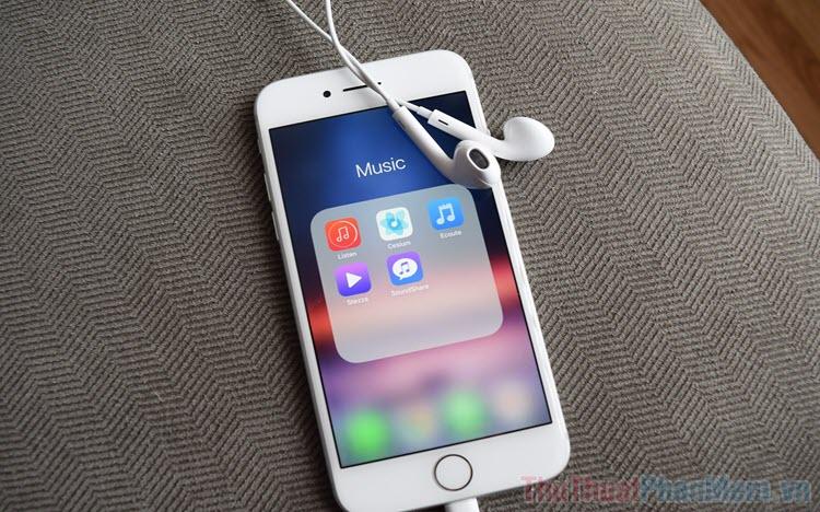 Khám phá cách nghe báo đọc trên iPhone, iPad (Tiếng Việt) thông qua Google một cách đơn giản và hiệu quả.