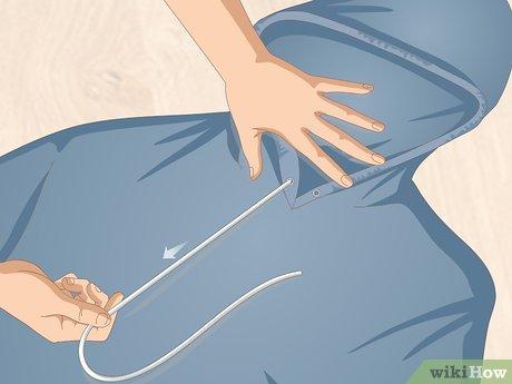 Hướng dẫn Xỏ dây rút trên quần áo một cách dễ dàng