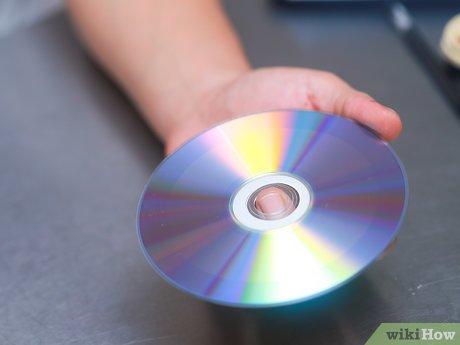 Cách Phục hồi đĩa CD bằng kem đánh răng một cách hiệu quả