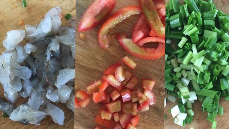 Chị Trâm bật mí cách làm món trứng chiên tôm, cà chua đơn giản mà cực kỳ ngon miệng