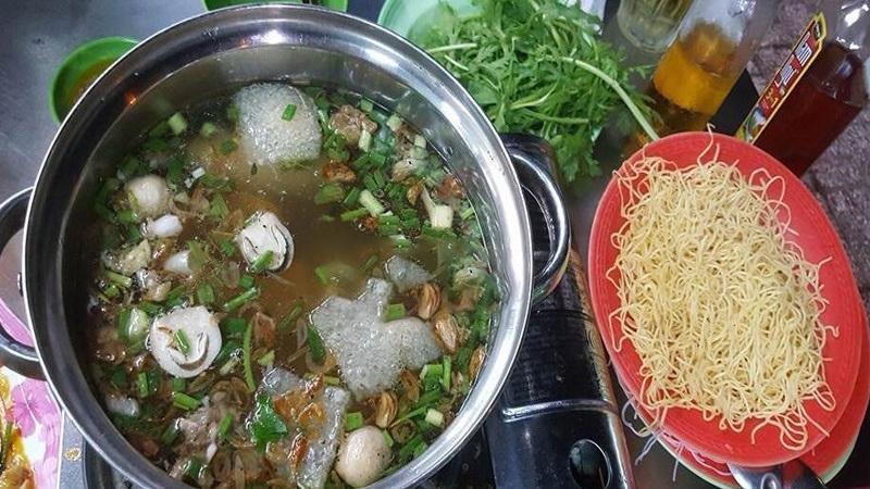 Khám phá 4 quán lẩu ngon, giá cả hợp lý tại quận 8, nơi bạn có thể thưởng thức những món ăn đặc sắc mà không lo về chi phí.