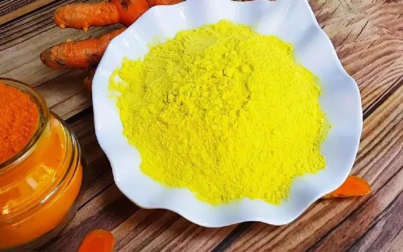 Tinh bột nghệ chứa bao nhiêu calo? Uống tinh bột nghệ có làm tăng cân không?