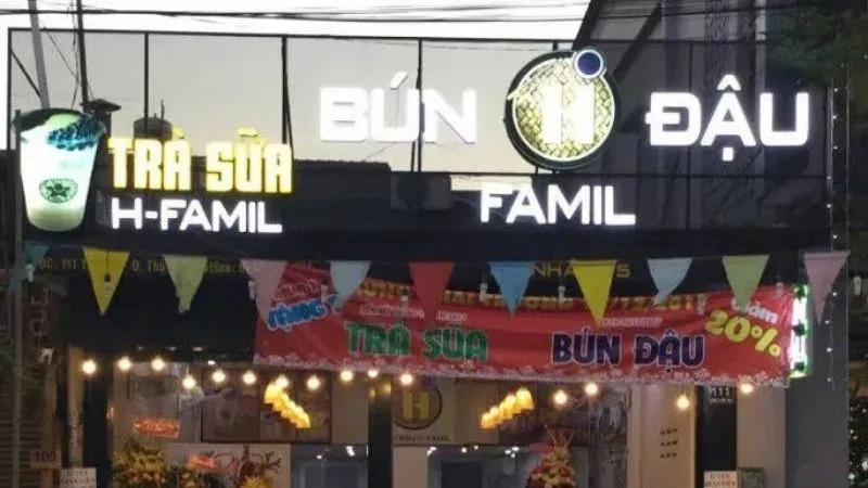 Khám phá 10 quán bún đậu mắm tôm nổi tiếng tại quận 9, nơi lưu giữ trọn vẹn hương vị truyền thống đặc sắc của món ăn.