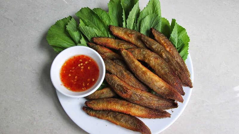 Khám phá cách chế biến món cá chạch chiên giòn với hương vị đậm đà, giòn tan đầy mê hoặc, chắc chắn sẽ làm bạn phải lòng ngay từ lần thử đầu tiên.