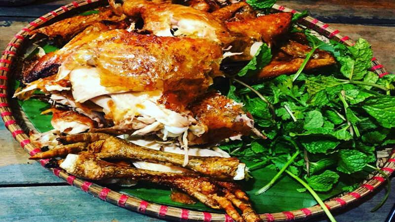 Khám phá những quán gà nướng nổi tiếng ở Hà Nội mà bạn nhất định phải thử nếu muốn thưởng thức món ăn đậm đà bản sắc thủ đô