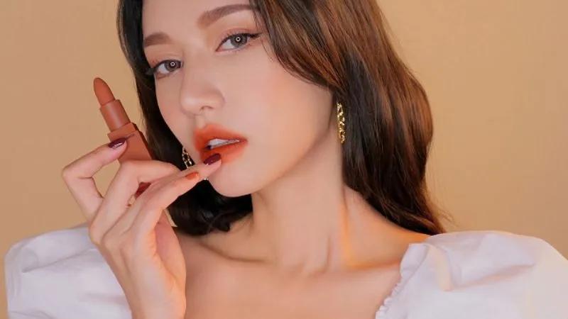 5 sắc son hoàn hảo cho mùa thu mà nàng không thể bỏ lỡ