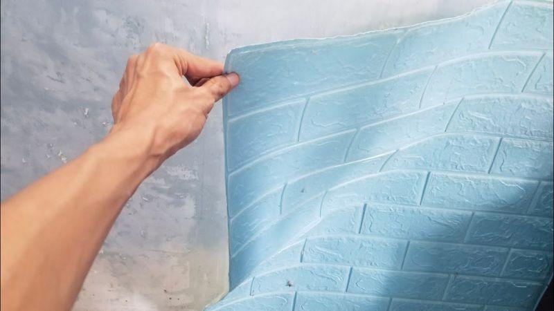 Mẹo đơn giản để loại bỏ keo xốp dán tường mà không để lại dấu vết, giúp không gian luôn tinh tế và sạch sẽ.