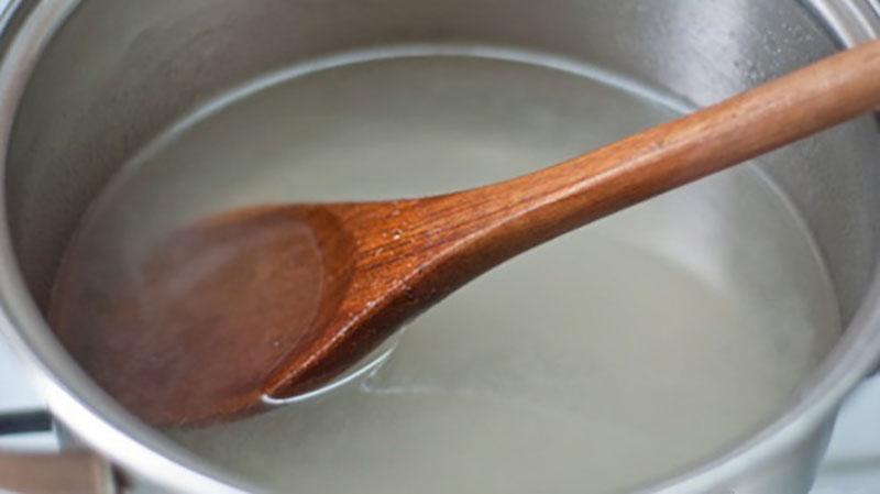 Khám phá cách làm thạch thủy tinh độc đáo trong trà sữa, topping mới mẻ đang gây sốt hiện nay.