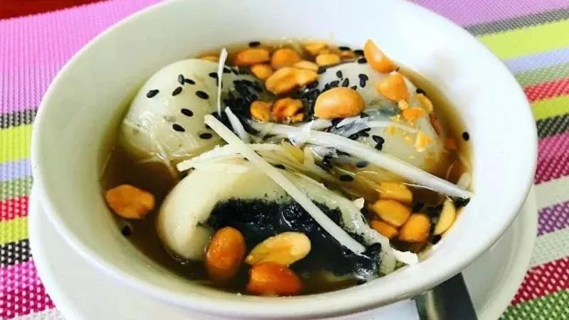Cách làm bánh trôi tàu nhân mè đen thơm ngon, hấp dẫn đến mê mẩn