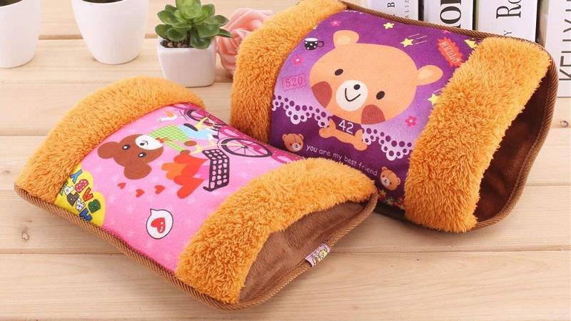 Túi sưởi là một phương tiện tuyệt vời để giữ ấm trong những ngày đông giá lạnh. Tuy nhiên, việc sử dụng không đúng cách có thể dẫn đến những rủi ro không mong muốn.
