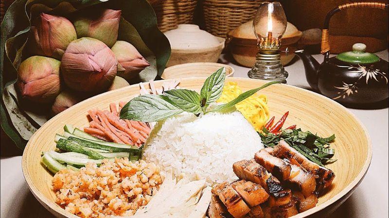 Khám phá món cơm âm phủ - Một trong những tinh hoa ẩm thực đặc trưng của Huế