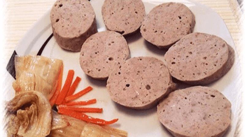 Giò ngựa là một món ăn đặc sắc, mang đậm nét văn hóa của Hà Giang. Vậy giò ngựa là gì và cách chế biến chuẩn vị như thế nào? Hãy cùng khám phá những bí quyết để tạo nên món giò ngựa độc đáo này.
