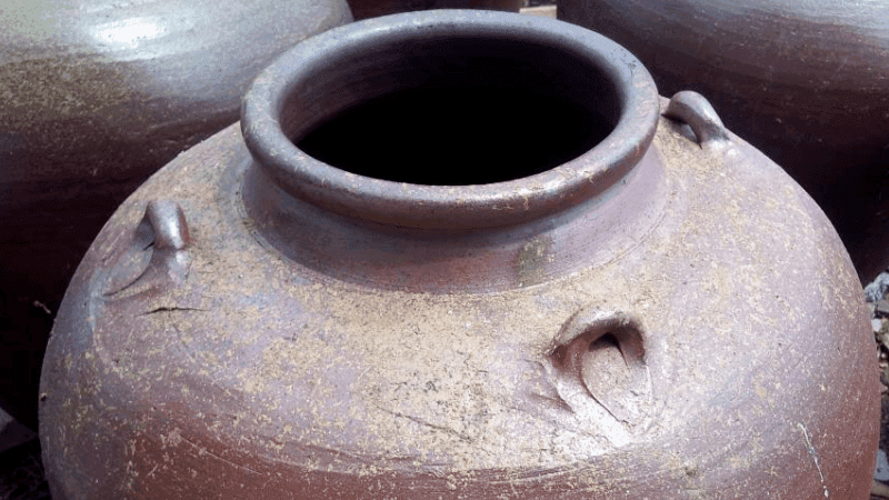 Bạn đã nắm vững sự khác biệt giữa gốm và sứ chưa? Hãy cùng khám phá để có cái nhìn sâu sắc hơn về hai vật liệu quen thuộc này.