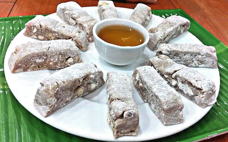 Chè lam, món đặc sản độc đáo, đến từ đâu và vì sao lại có cái tên chè lam? Cùng khám phá những bí mật thú vị ngay dưới đây.