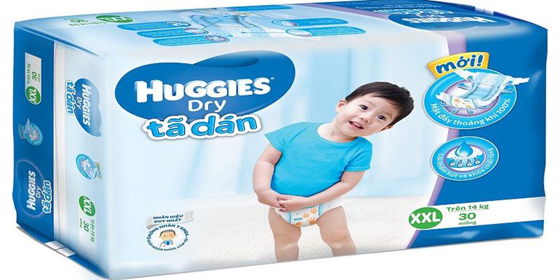 Nên lựa chọn tã dán hay tã quần cho bé yêu?