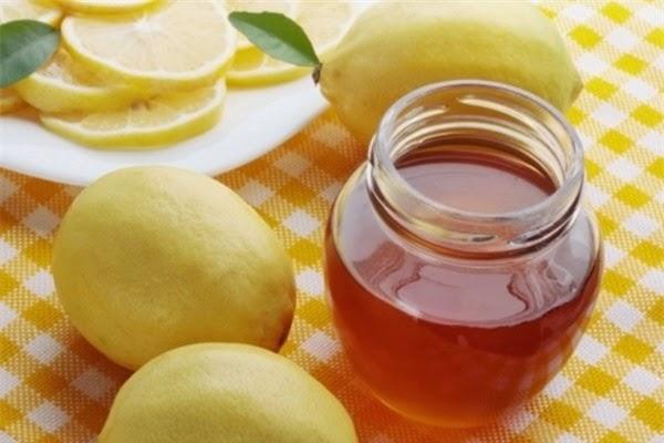 Mặt nạ khoai tây mật ong: Phương pháp làm đẹp hiệu quả giúp làn da trắng sáng và mịn màng, đánh bay mụn nhanh chóng.