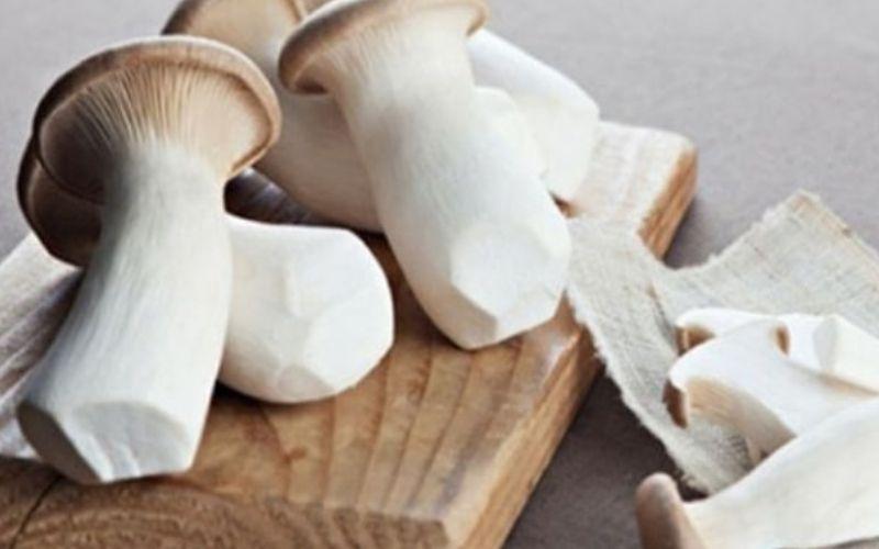 Nấm đùi gà có bao nhiêu calo? Ăn nấm đùi gà có khiến bạn tăng cân không?