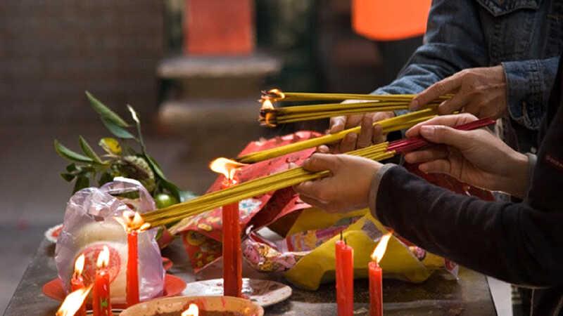 Tết Hạ Nguyên là một lễ hội truyền thống đặc sắc, mang đậm bản sắc văn hóa Việt, phản ánh sự biết ơn đối với thiên nhiên và đất trời. Cùng khám phá về sự hình thành và ý nghĩa sâu sắc của lễ hội này.