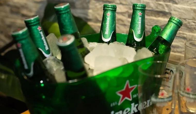 Khám phá giá và nồng độ cồn của bia Heineken