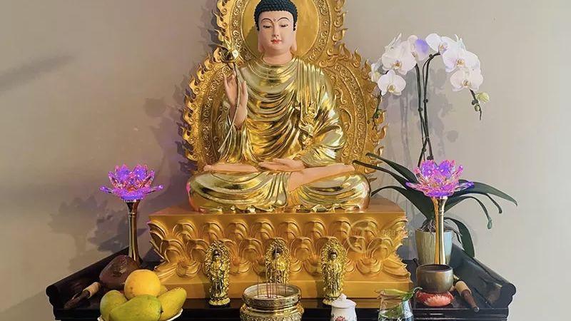 Những điều quan trọng cần lưu ý khi gia chủ bài trí bàn thờ Phật tại gia