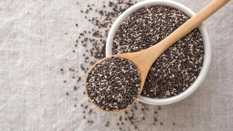 Bà bầu có thể bổ sung hạt chia vào chế độ ăn của mình hay không? Những lợi ích của hạt chia đối với sức khỏe bà bầu là gì?