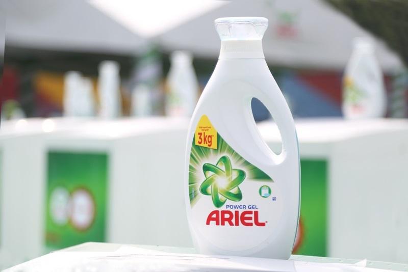 Nước giặt Ariel có thực sự tốt không? Và trên thị trường hiện nay có bao nhiêu loại nước giặt Ariel để người dùng lựa chọn?
