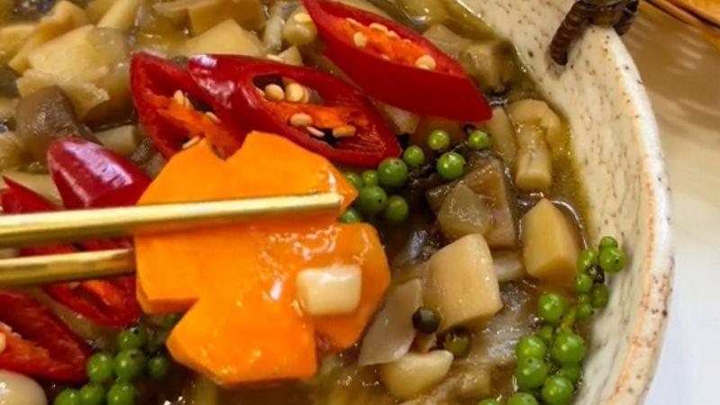 Chia sẻ công thức kho quẹt chay với nước dừa, nhanh gọn và dễ làm, phù hợp cho tháng ăn chay.