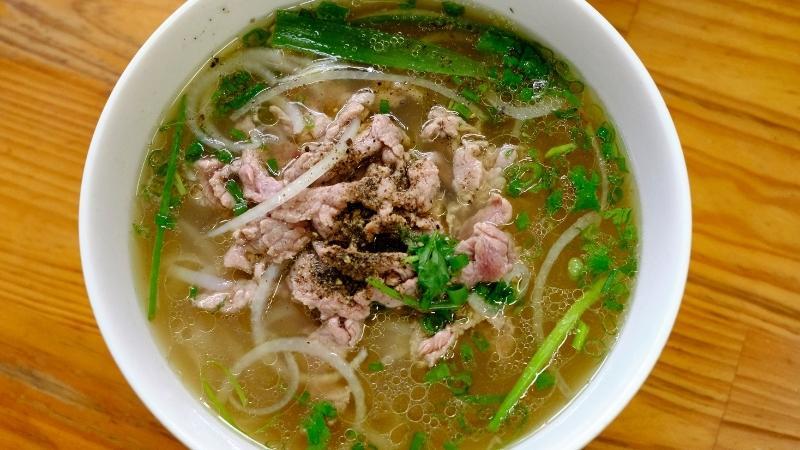 Tân Phú buổi sáng, bạn nên thưởng thức những món ăn sáng nào? Hãy khám phá ngay 10 quán ăn sáng với chất lượng tuyệt vời, giá cả hợp lý mà bạn không thể bỏ qua tại quận này.