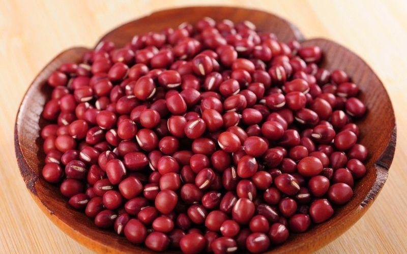 Nếu bạn cảm thấy ngán đậu đen, thử ngay cách giảm cân với nước đậu đỏ - một lựa chọn mới mẻ nhưng hiệu quả không kém.
