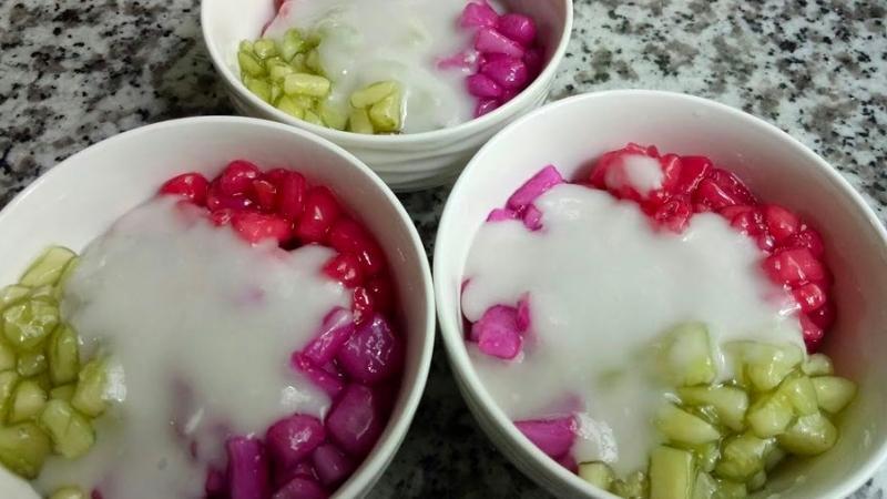 Cách chế biến chè củ sắn ngọt ngào và bùi béo ngay tại nhà thật đơn giản, mang đến một món ăn thanh mát và hấp dẫn cho mọi gia đình.