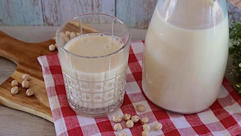 Khám phá 8 công thức sữa đậu gà thơm ngon, bổ dưỡng cho bé yêu