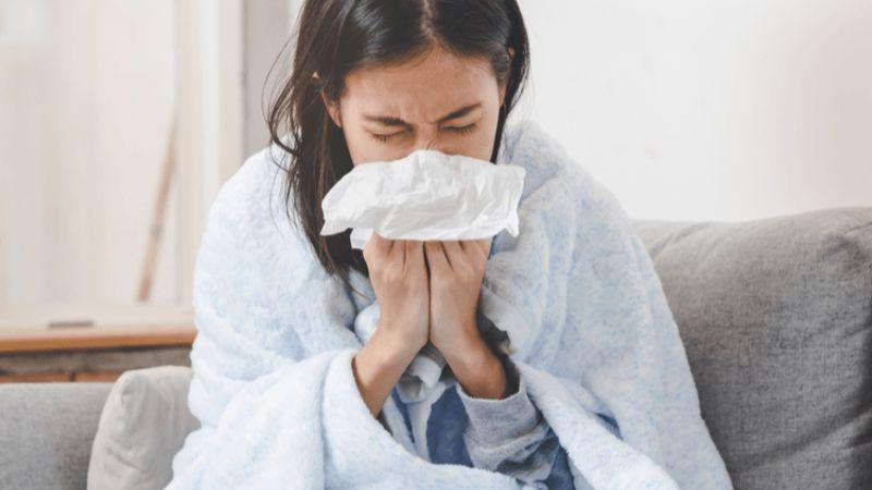 Vì sao cơ thể lại trải qua cảm giác rùng mình? Những mẹo đơn giản giúp bạn kiểm soát hiện tượng này hiệu quả.