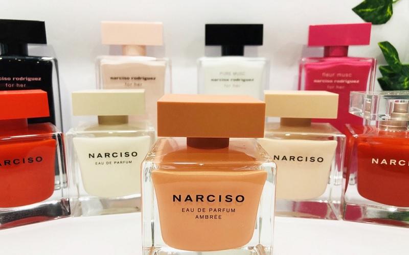 Nước hoa Narciso đến từ quốc gia nào và hương thơm nào là tuyệt vời nhất?