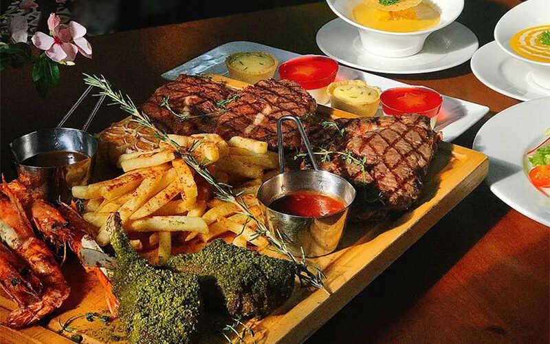 Khám phá 6 quán ăn ngon vẫn mở cửa xuyên Tết tại Sài Gòn