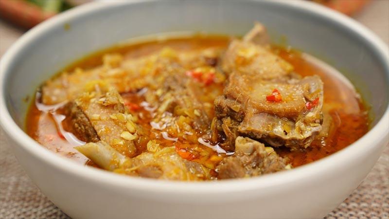 Khám phá cách chế biến món vịt om mẻ tuyệt hảo, với hương vị đậm đà, mê hoặc khó cưỡng lại được.