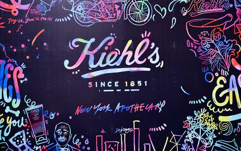 Khám phá 8 loại kem dưỡng da Kiehl's tuyệt vời nhất, phù hợp với nhu cầu chăm sóc da của bạn.