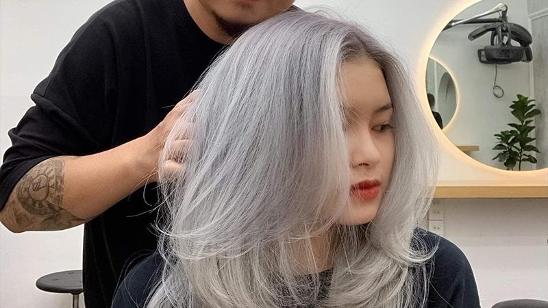 Chi phí nhuộm tóc hiện nay như thế nào? Khám phá bảng giá các loại thuốc nhuộm tóc tại những salon nổi tiếng ở TP.HCM