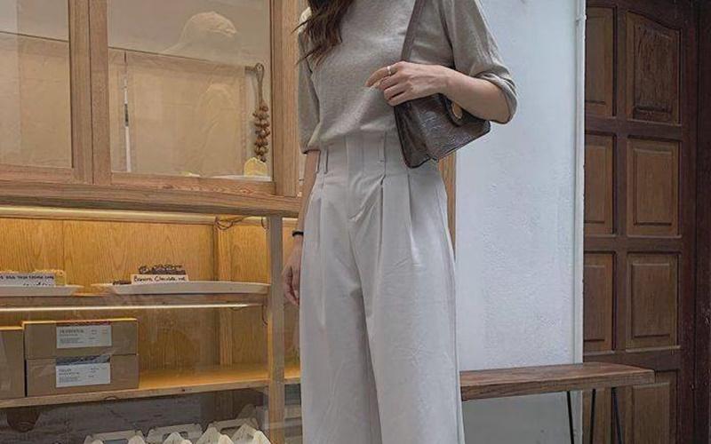 Khám phá 20 cách phối đồ phong cách Vintage đẹp và ấn tượng, giúp bạn nổi bật với phong cách riêng biệt.