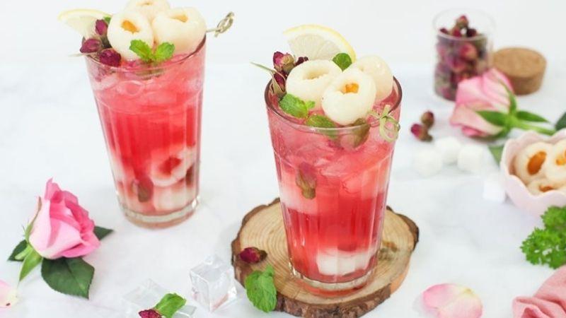 Hướng dẫn chi tiết cách pha chế trà vải hoa hồng và hồng trà vải đơn giản tại nhà, mang đến hương vị tươi mới và dễ chịu cho mùa hè oi ả.