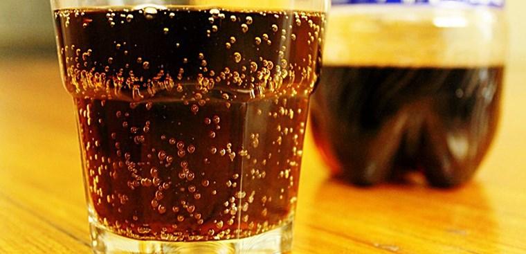 Cách chọn và sử dụng nước ngọt để không làm tổn hại sức khỏe