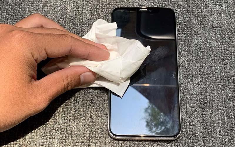 Đừng vội bỏ đi thuốc nhỏ mắt hết hạn, vì nó vẫn còn nhiều ứng dụng hữu ích mà bạn chưa khám phá ra.