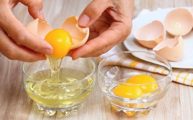 Trứng gà – liệu pháp tuyệt vời giúp loại bỏ mụn đầu đen hiệu quả