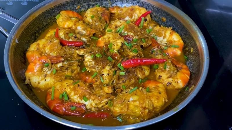 Khám phá công thức tôm càng xanh kho tàu đậm đà, béo ngậy và đầy dinh dưỡng
